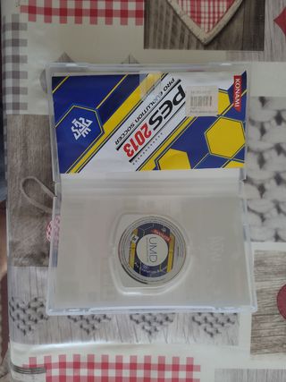 Juego PSP "Pes 2013"