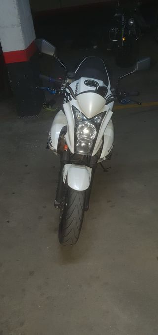 Kawasaki er6n abs 2011