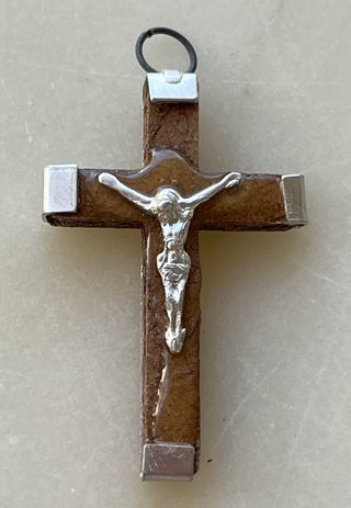 Rosario y cruz de Jerusalem