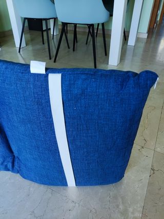 Colchoneta azul para tumbona