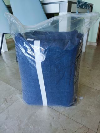 Colchoneta azul para tumbona