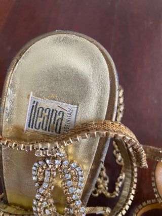 SANDALIAS DORADAS VERO CUOIO NUM. 38 1/2