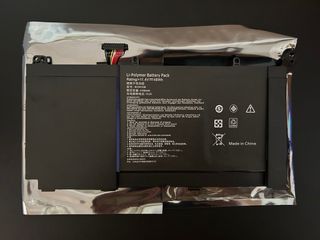 Portátil ASUS i7 NVIDIA 840M BATERÍA NUEVA