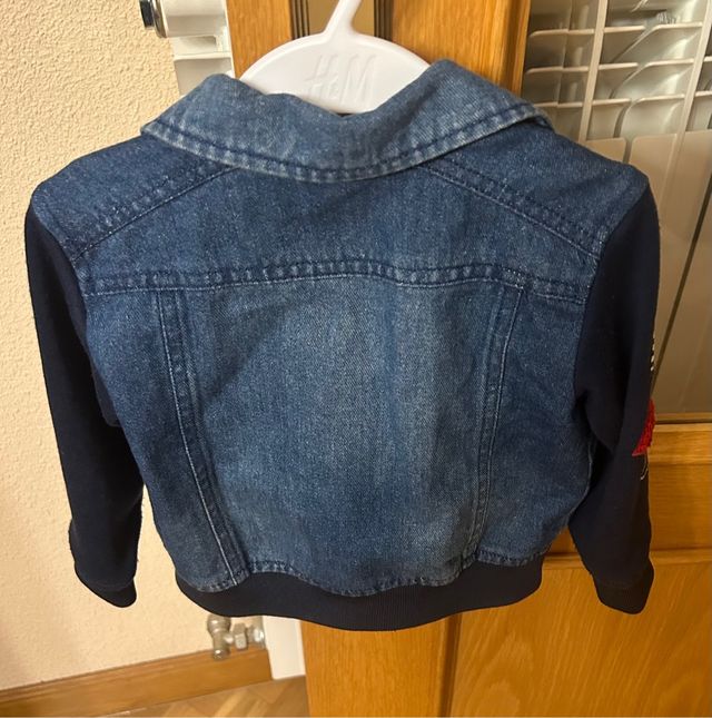 cazadora vaquera talla12/18 meses prenatal