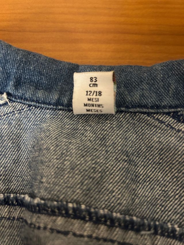cazadora vaquera talla12/18 meses prenatal