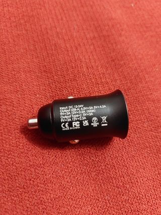 Cargador batería coche 12 V USB 