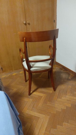 Escritorio   de madera  antiguo estilo inglés