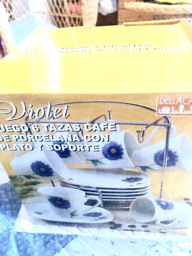 Juego de seis tazas de cafe de flores azules