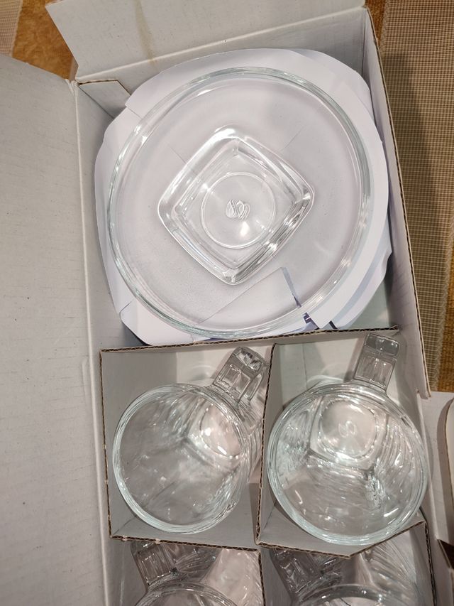 Set 6 tazzine in vetro con piattino