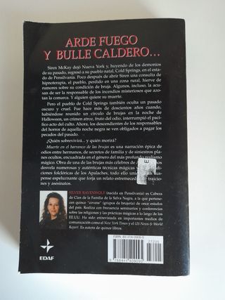 Muerte en el barranco de brujas. Silver Ravenwolf.