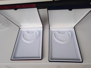 62 ESTUCHES PARA GARGANTILLAS, COLLARES,