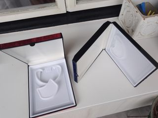 62 ESTUCHES PARA GARGANTILLAS, COLLARES,