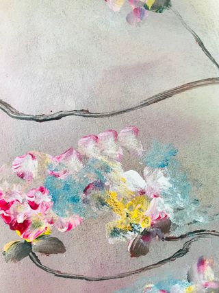 Silla de diseño ,con tapizado pintado a mano ,