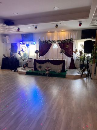 DISCOTECA MOVIL & DJ ANIMADOR EN VIVO