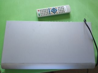 DVD y lector tarjetas USB etc