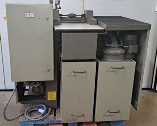 MÁQUINA DE PRENSAR IRON FOX, TIPO LAVADORA