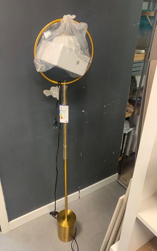 lamapara de pie de exposicion