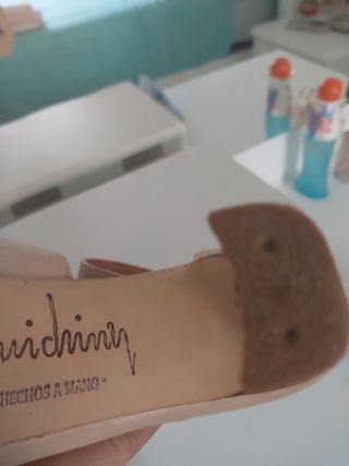 Zapato todo de piel n 36 preciosos