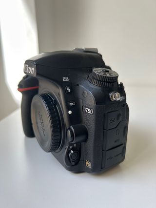 Nikon d750