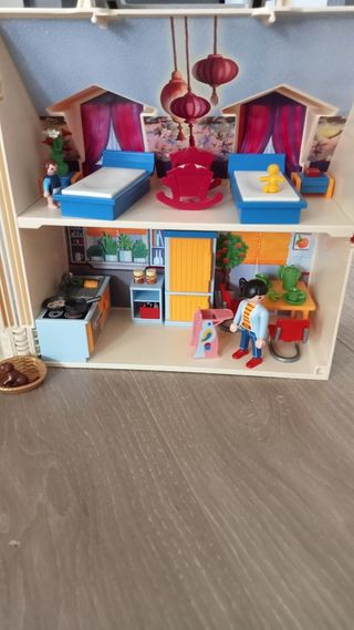 Casa maletín de muñecas Playmobil