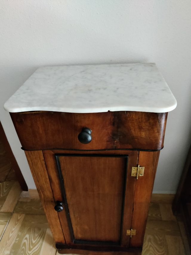 Mesilla antigua restaurada