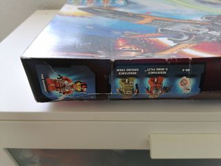 Lego 75102. star wars. por x-wing fighter