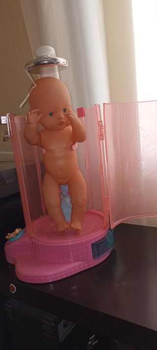 ducha babyborn + regalo nenuco