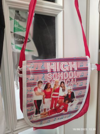 Bolso juvenil 
