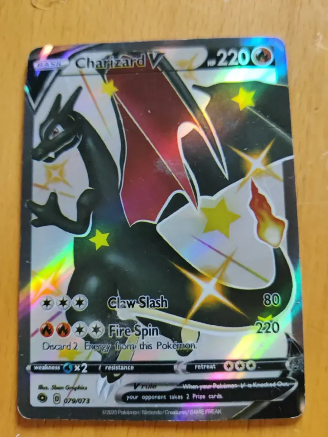 Carta Pokemon: Charizard V Shiny
