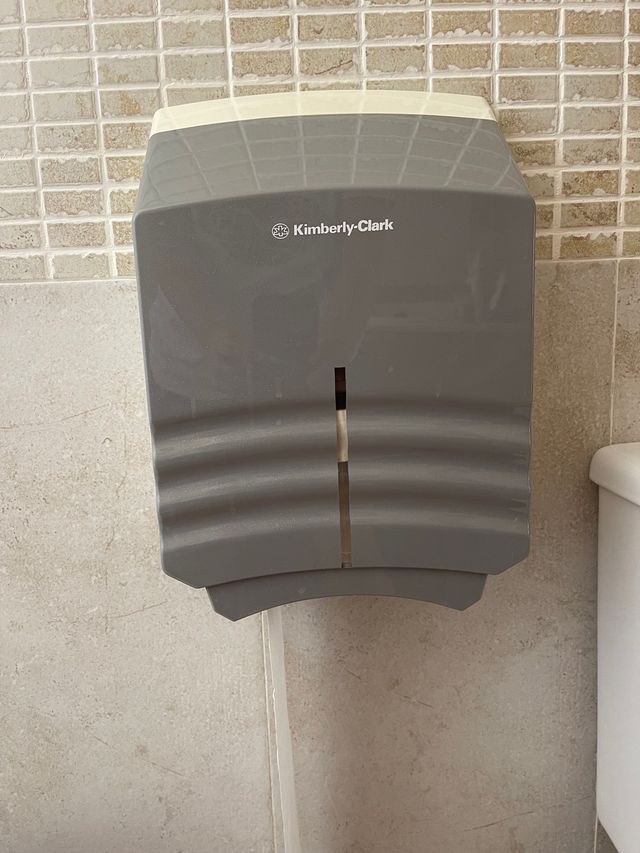 PORTAROLLOS para baño KIMBERLY-CLARK WC
