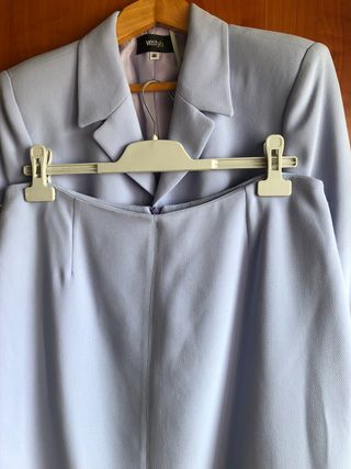 traje