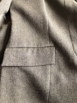 traje