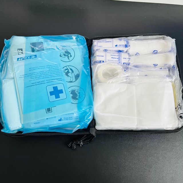 Botiquin primeros auxilios