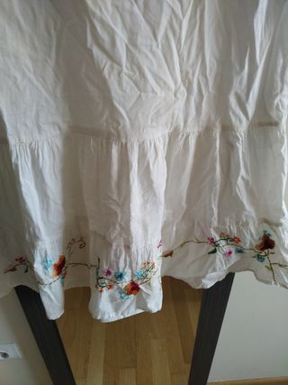 Vestido de La Caja de Pandora, largo midi