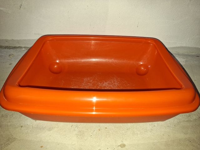 Vaschetta per lettiera e ciotole