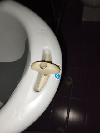 Bañera para bebe  con patas plegables