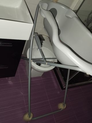 Bañera para bebe  con patas plegables