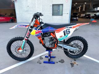 KTM 450 2019 **TODO NUEVO**