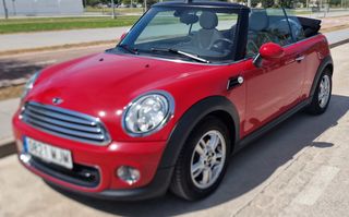 MINI Cabrio 2012