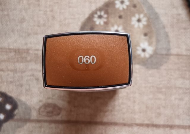 Maquillaje Dior Forever.