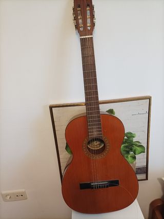 Vendo guitarra clasica