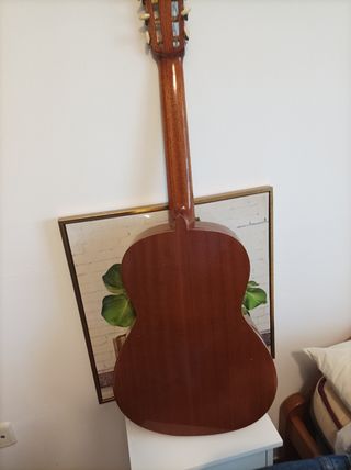 Vendo guitarra clasica