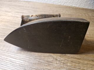 Plancha hierro antigua. Precio negociable