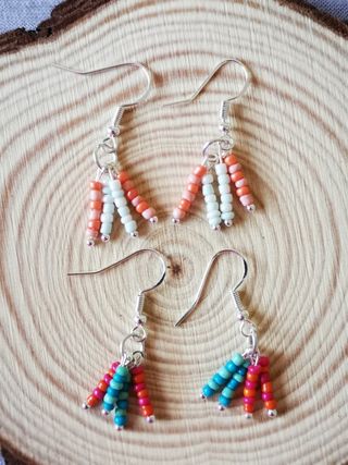 Pendientes de plata y abalorios