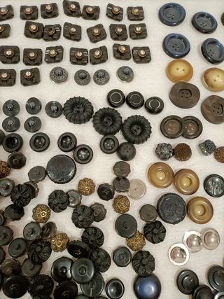 1650 Antiguos botones 