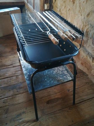 Parrilla portatil plegable.