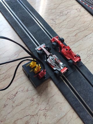 Juego de carreras - Scalextric
