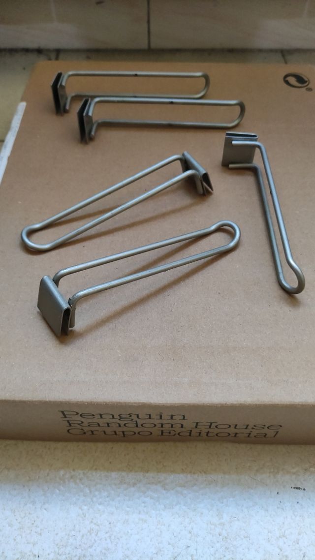 Enganches Soportes Ganchos