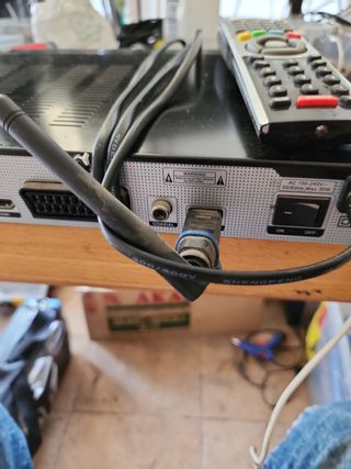 Receptor satélite QVIART