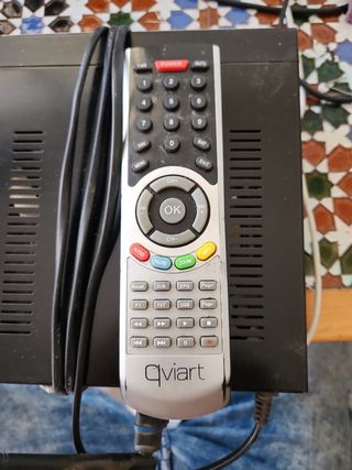 Receptor satélite QVIART